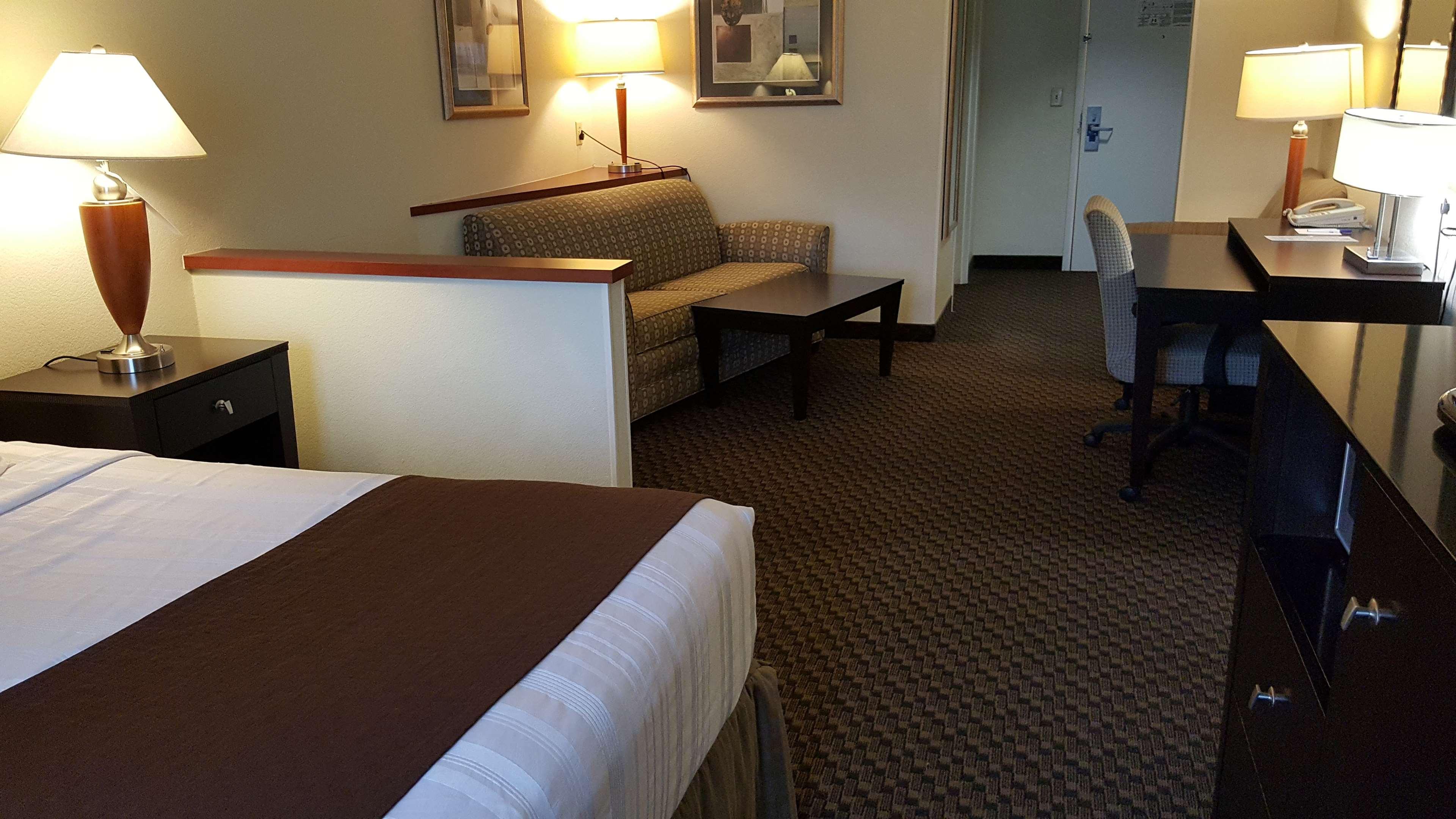 Best Western Plus Castlerock Inn & Suites Bentonville Esterno foto