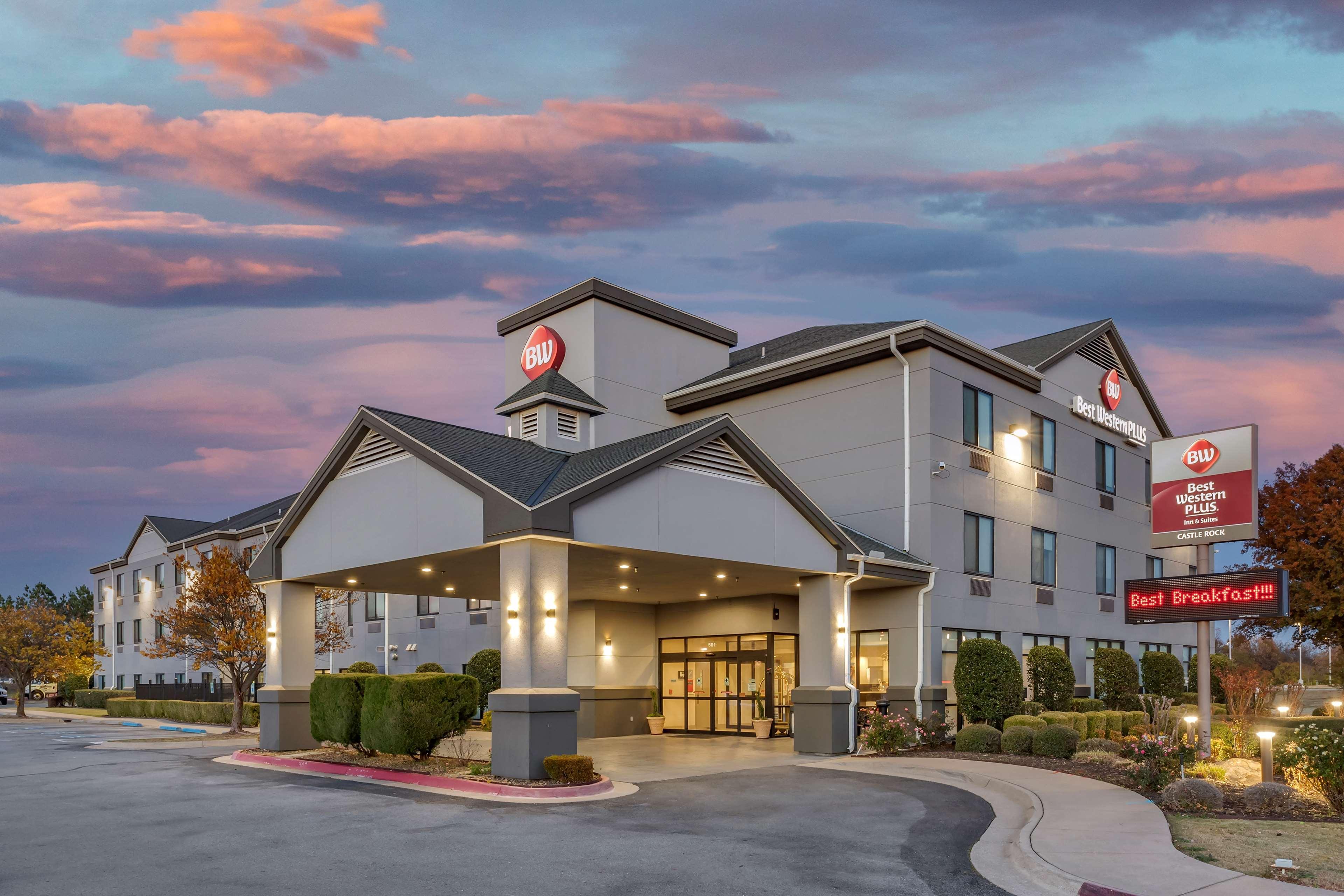 Best Western Plus Castlerock Inn & Suites Bentonville Esterno foto