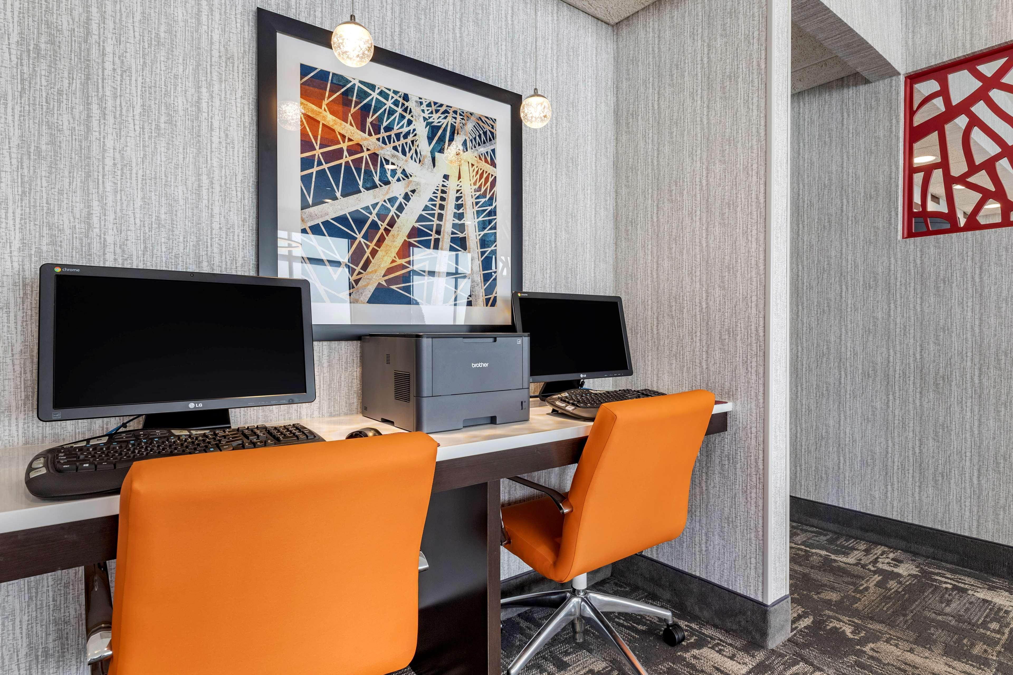 Best Western Plus Castlerock Inn & Suites Bentonville Esterno foto